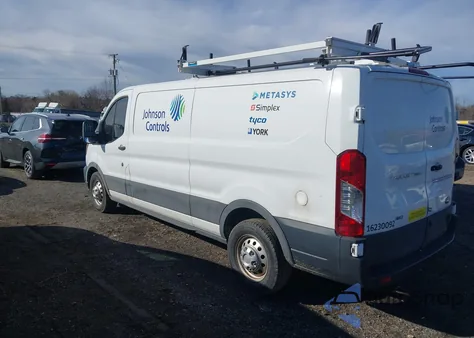 2023 Ford Transit-250 z USA, uszkodzony, nr VIN 1FTBR2Y81PKA34984